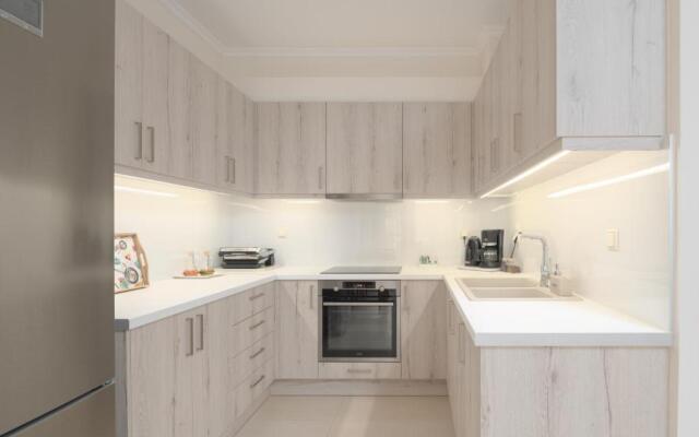 Dina Apartments