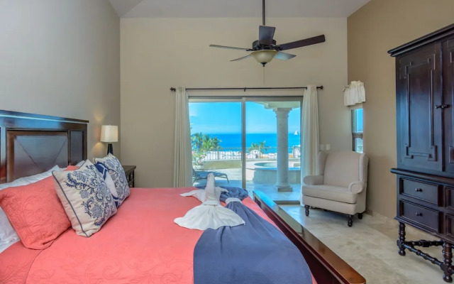 Cabo Hacienda w/ Private Pool & Rooftop Terrace!