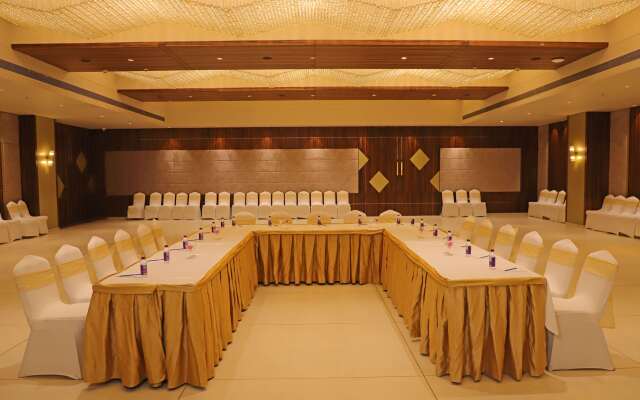 Golden Tulip Goa Candolim