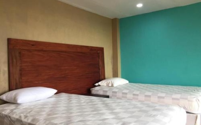 Villa Eco Resort Puncak, Mountain View,Private Pool,and Kitchen – Guest Rooms – Cipanas