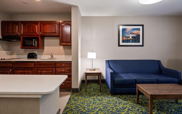 Best Western Plus Portsmouth Hotel & Suites