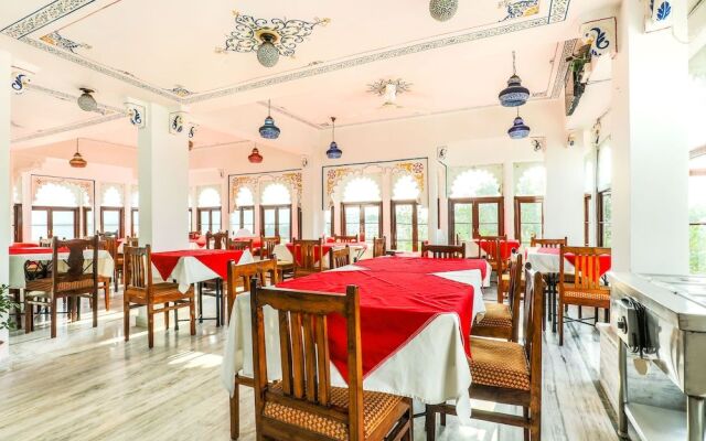 FabHotel Pichola Haveli