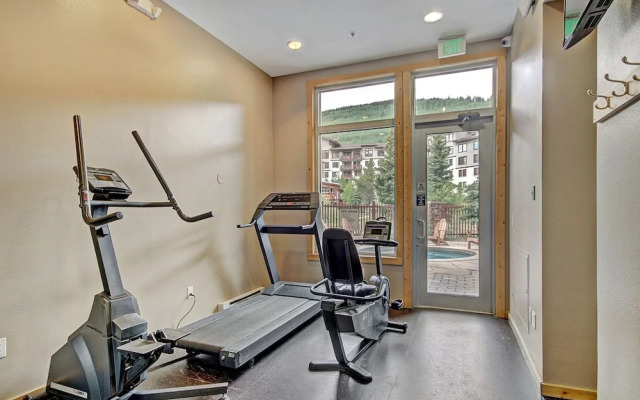 Amazing Condo in Heart of Center Village - TX304 by RedAwning