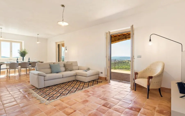 Casale Grottini 8 Emma Villas