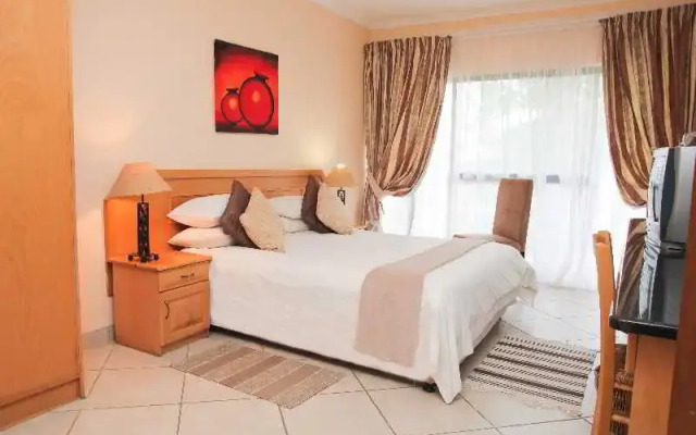 Lake St Lucia Lodge