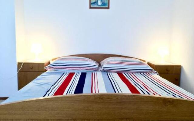 Apartments Ivo