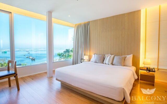 Balcony Seaside Sriracha Hotel & Serviced Apartments (SHA Extra Plus)