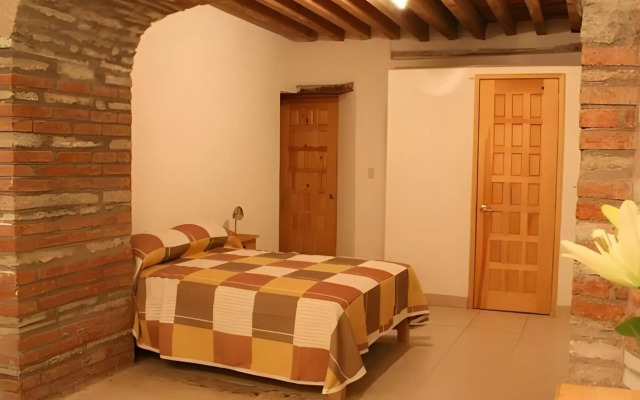 Hotel Mesón Cuévano