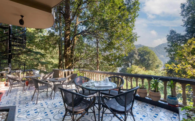 StayVista at Villa 360