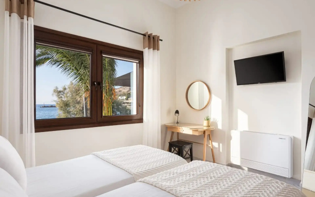 Aniv Villa by The Sea