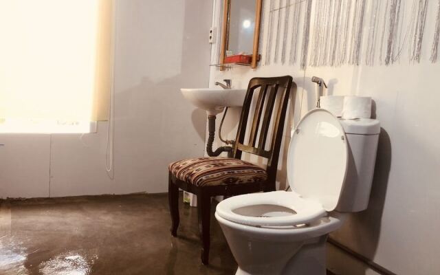 Dalat Blue House Homestay & Cafe