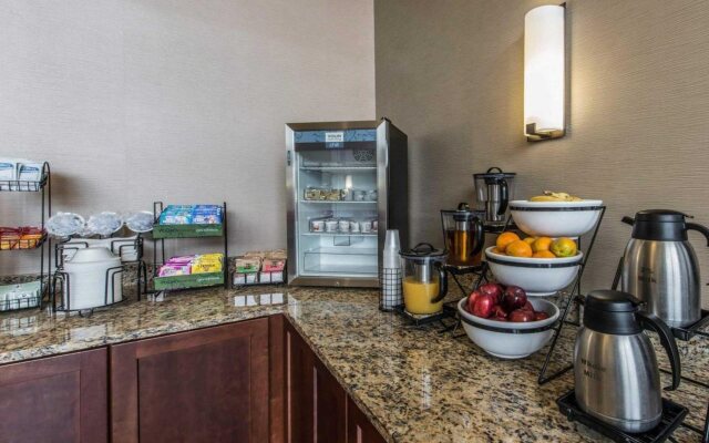 Comfort Inn Aikens Center