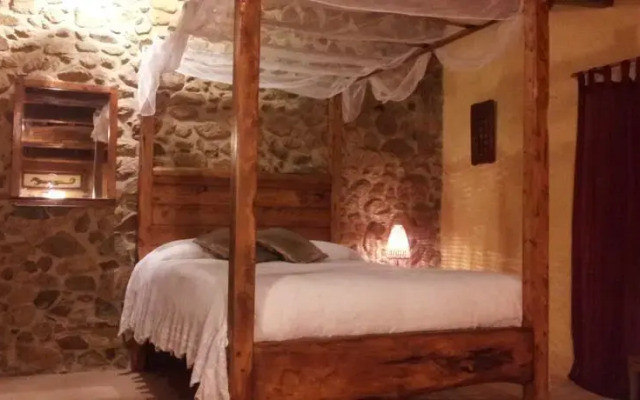 Country house Masía Paradise