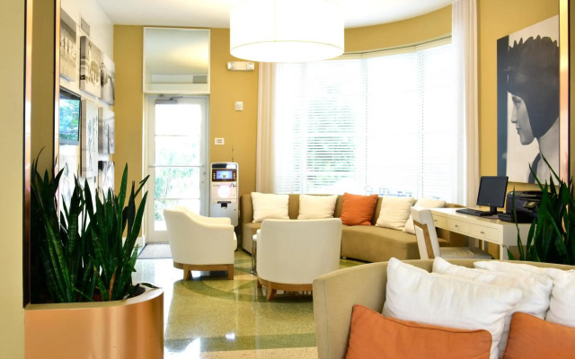 Pestana South Beach Art Deco Miami
