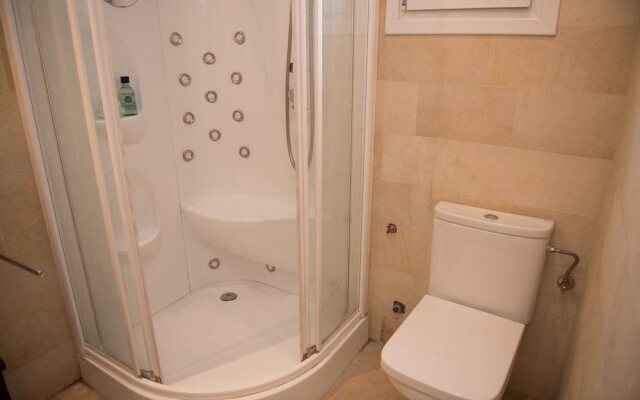 Go Barcelona Guest House