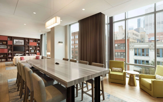 Hampton Inn Chicago West Loop Fulton Market Area