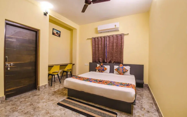 Fabhotel Airport Residency I