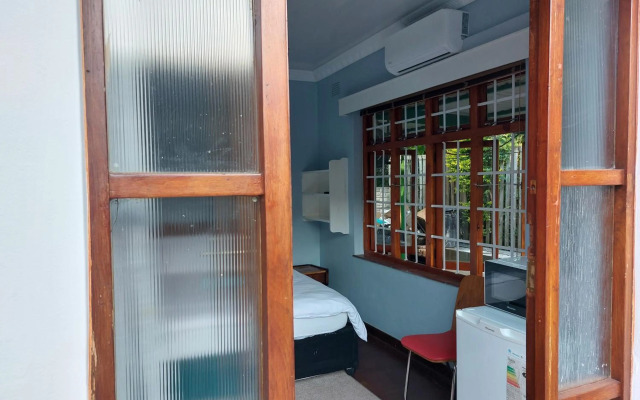 Luvuyos Guest House Pmb