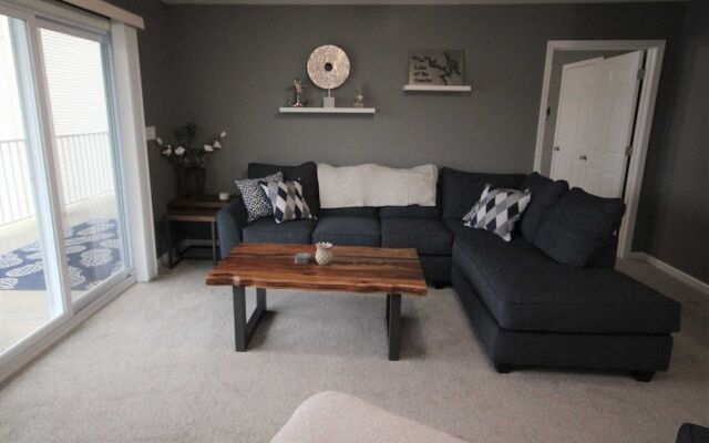 Parkview Bay 424 - 3 Br Condo