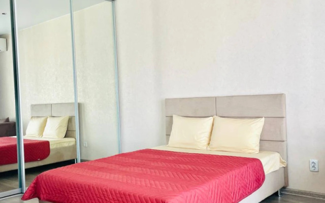 2-aja zarechnaja 5B Odnokomnatnaja kvartira rjadom s oblastnoj bol'nitsej