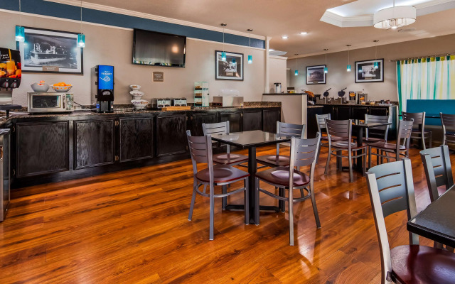 Best Western Post Oak Inn