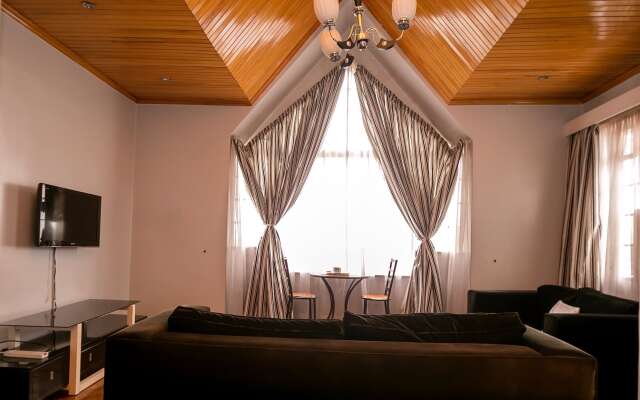 Meltonia Luxury Suites