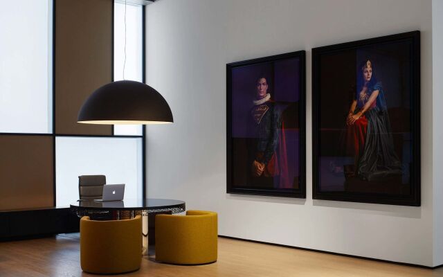 Roomers Baden-Baden, Autograph Collection