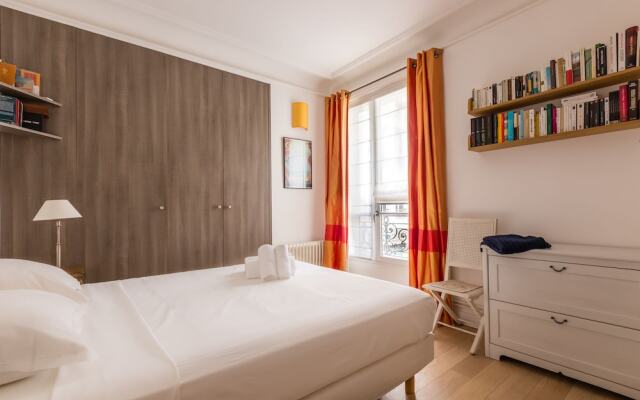 Family Stay Near Montparnasse