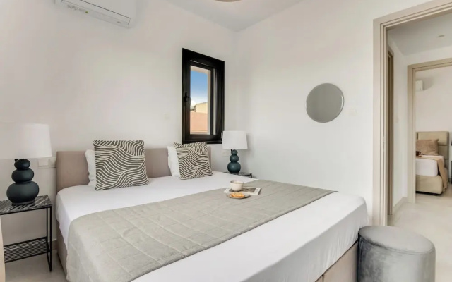 Sanders Only Limassol - Full Building