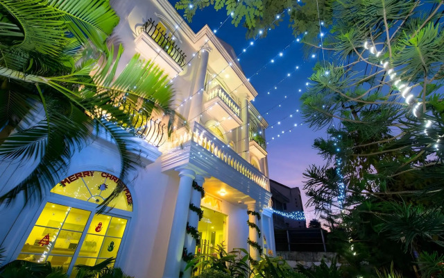 Vaia Hoi An Boutique Hotel