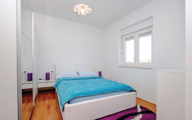 Stunning Home in Sibenik With Wifi and 4 Bedrooms
