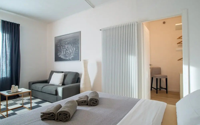 Br Apartments