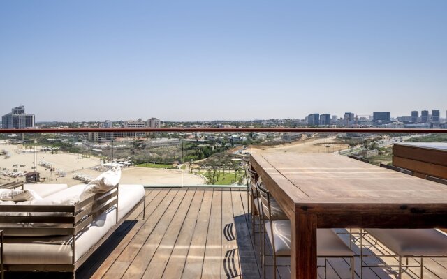 Panoramic Sea View W Pool & Gym Access