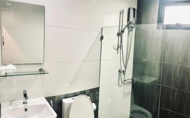 PP Grand Kamala Hotel