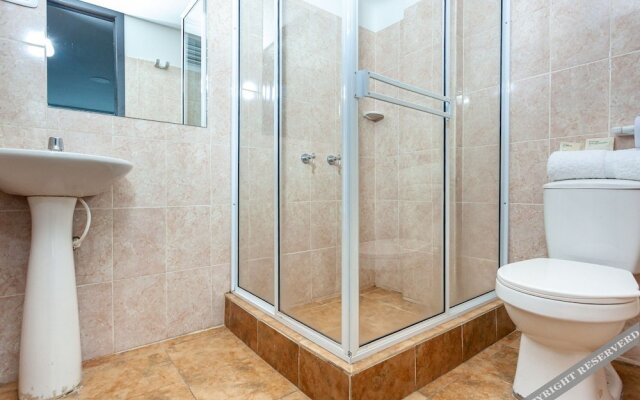 Ayenda Agustin Plaza