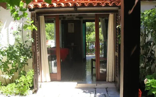 Holiday Home Tomić Private Beach