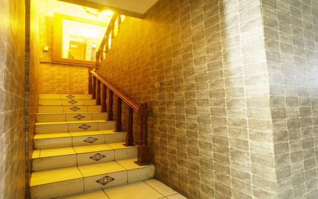 OYO 93132 Modom Homestay