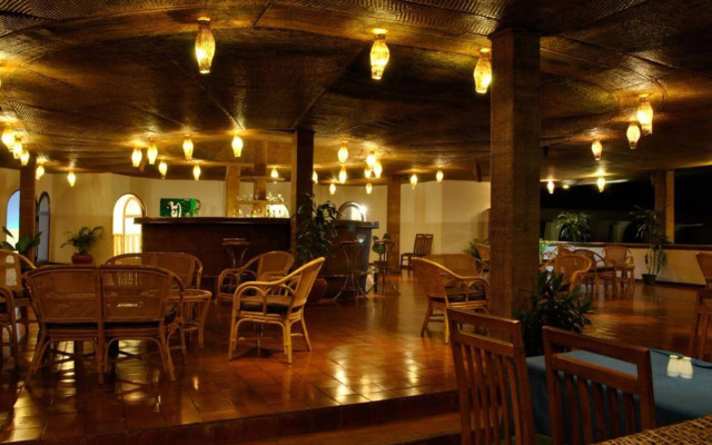 Peacock Beach Resort & Spa