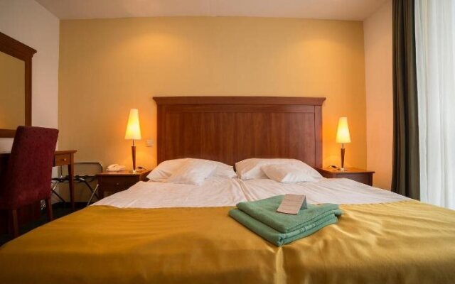Hunguest Grandhotel Galya****