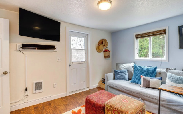 Quaint Tillamook Getaway Near Netarts Bay