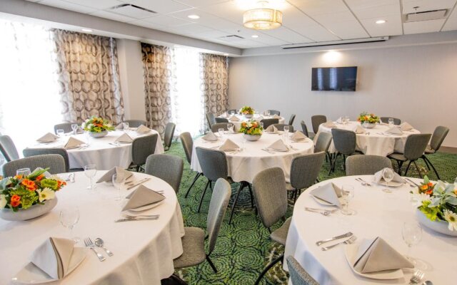 Holiday Inn Knoxville N - Merchant Drive by IHG