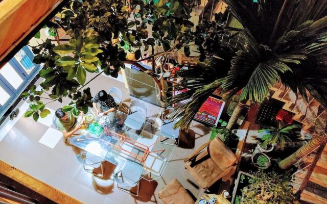Q Homestay Garden