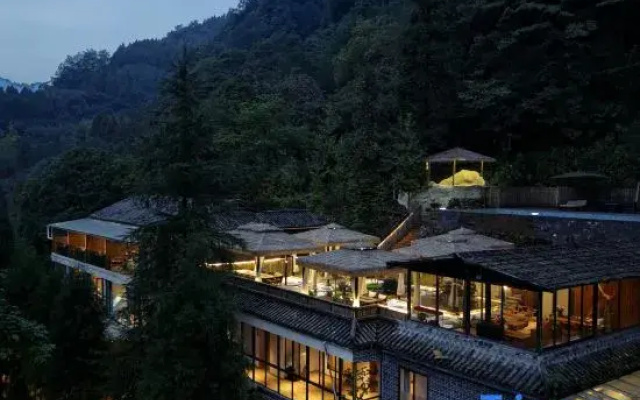 Qingjing Hostel