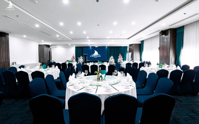 Canvas Danang Beach Hotel