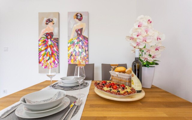 Amazing Apartment in Vantacici With Wifi and 1 Bedrooms