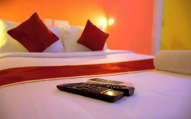 Naksha Tree Hotels Honey Crest