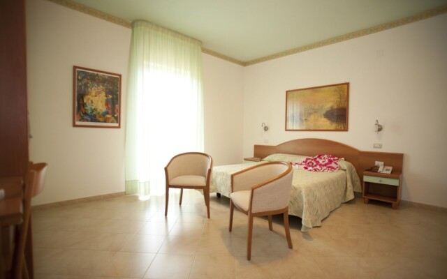 Oasiclub Hotel