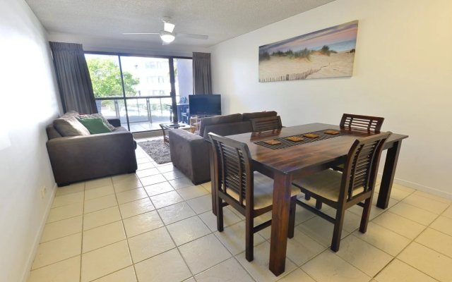 Breeze Mooloolaba Beach