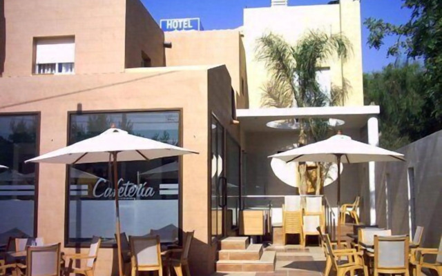 Hotel Playa Terreros