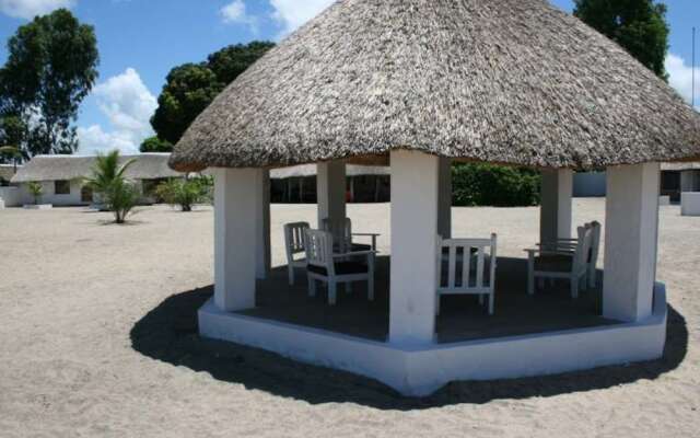 Fish Eagle Bay Lodge